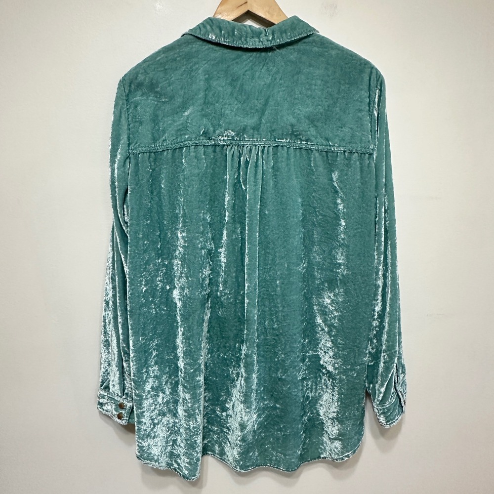 Anthropologie Pilcro Hadley Crushed Velvet Button Down Shirt 18W Aqua Holiday - Picture 11 of 11